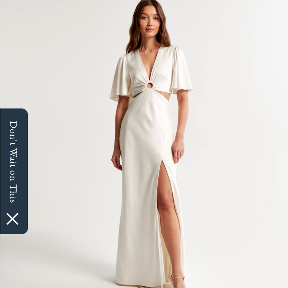 Elegant Cream Maxi Dress with Slit